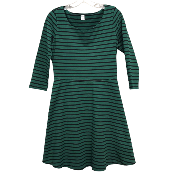 Dress Casual Short By Old Navy In Striped Pattern, Size: M Online Hot Sale