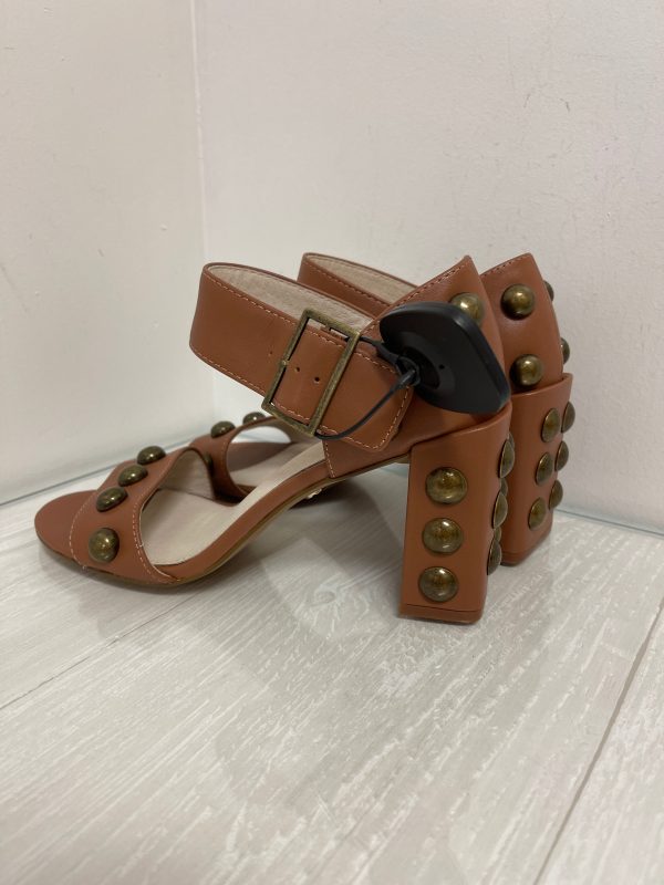 Shoes Designer By Cma In Tan, Size: 8 For Cheap