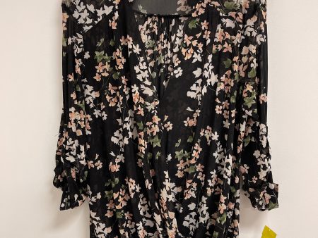 Top Long Sleeve By Clothes Mentor In Floral Print, Size: Xl Online Sale