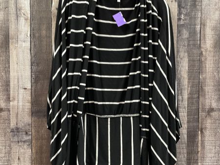 Kimono By Maurices In Black & White, Size: M Online