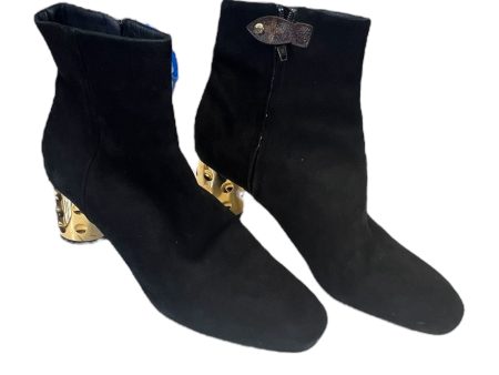 Boots Luxury Designer By Louis Vuitton In Black & Gold, Size: 7.5 Online