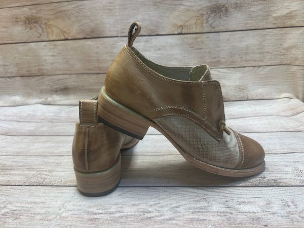 Shoes Heels Block By Freebird In Beige, Size: 7 Online Sale