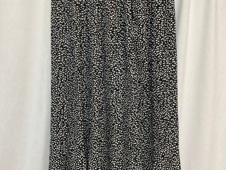 Skirt Maxi By Clothes Mentor In Black & White, Size: M Online Sale