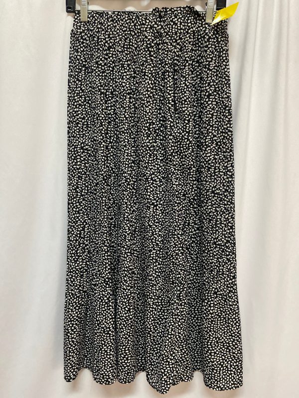 Skirt Maxi By Clothes Mentor In Black & White, Size: M Online Sale