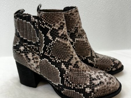 Boots Designer By Blondo In Snakeskin Print, Size: 8 Fashion