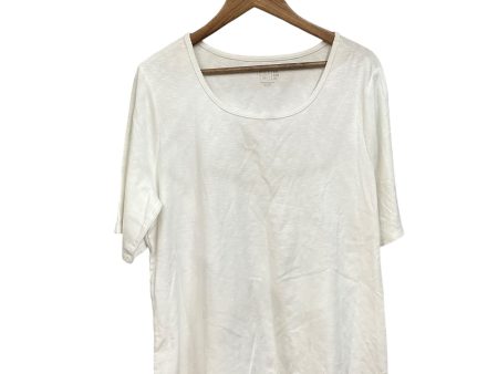 Top Short Sleeve By Time And Tru In White, Size: 2x Online Hot Sale