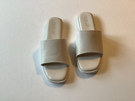 Sandals Flats By Rachel Zoe In White, Size: 10 Online Hot Sale